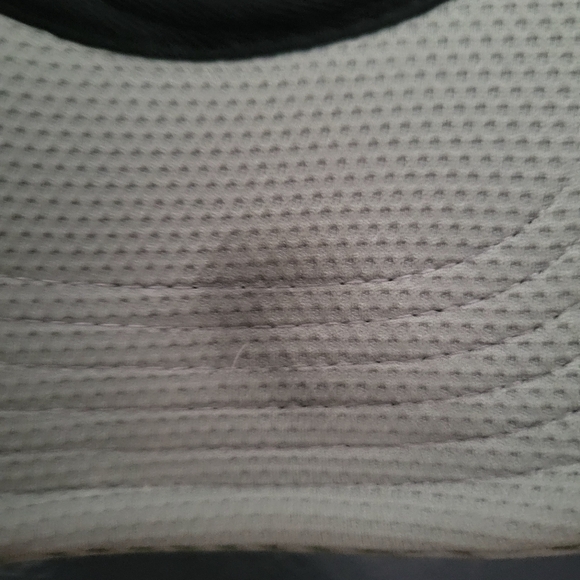 Green Under Armour Baseball Hat Cap - Picture 7 of 7